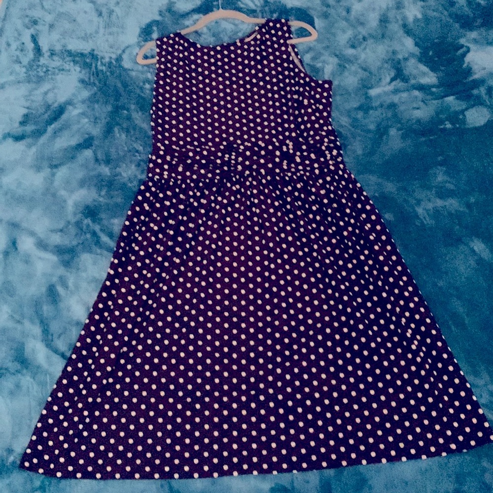 Brand: DANNY & NICOLE, Size: 16, Condition; good, Material: polyester, spandex